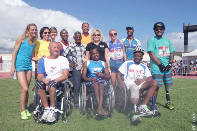 Des moments de joie avec les handi-sportifs encadrés par Annie Amacouty et ses amis Des moments de joie avec les handi-sportifs encadrés par Annie Amacouty et ses amis
