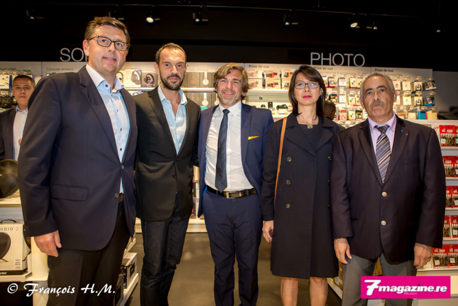 Première FNAC à Jumbo Saint-Pierre Première FNAC à Jumbo Saint-Pierre