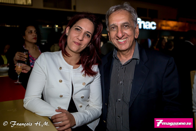 Première FNAC à Jumbo Saint-Pierre Première FNAC à Jumbo Saint-Pierre