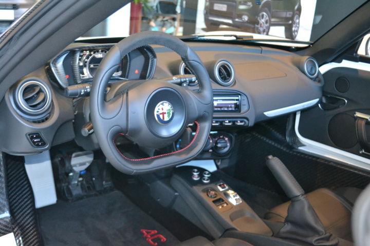 Quatre nouveautés en une semaine: Jaguar, VW, Kia, Alfa Roméo Quatre nouveautés en une semaine: Jaguar, VW, Kia, Alfa Roméo