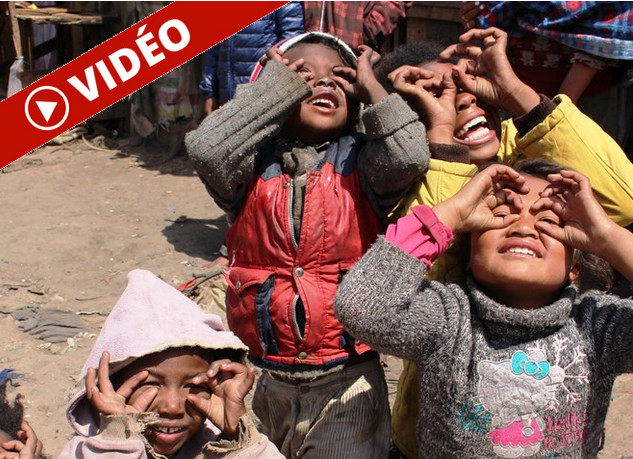Madagascar: L'éclipse avec les enfants d'Antananarivo