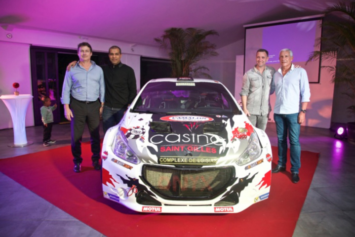 Avec François et Michel Caillé Avec François et Michel Caillé