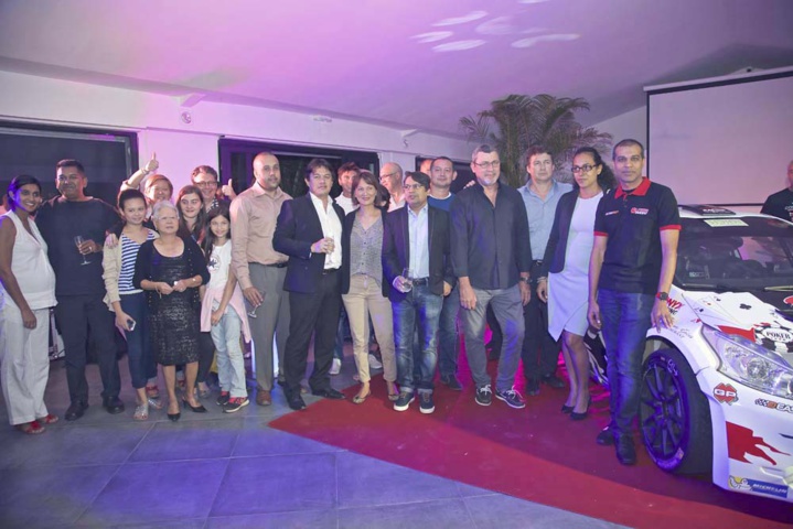 Avec quelques partenaires Avec quelques partenaires