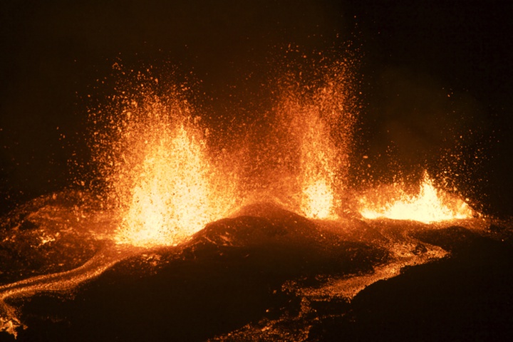 La Fournaise fait son show!