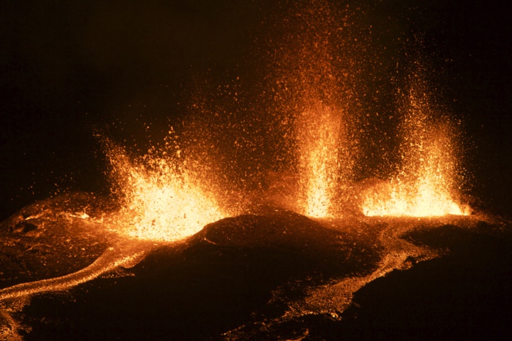 La Fournaise fait son show! La Fournaise fait son show!