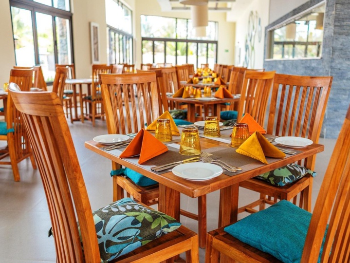 Côté restaurant, c'est «clean», vous ne trouvez pas? Côté restaurant, c'est «clean», vous ne trouvez pas?