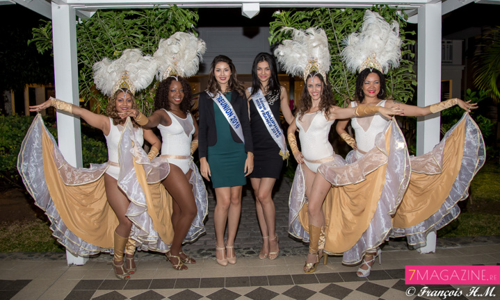 La troupe brésilienne de la soirée avec les Miss Réunion