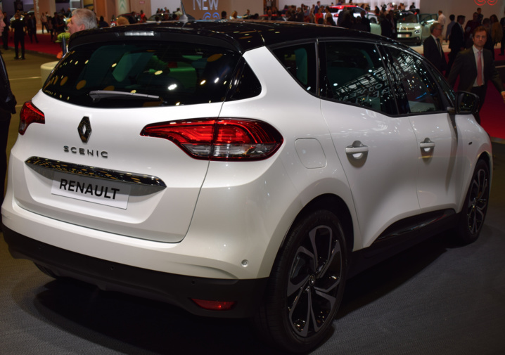 Le Renault Scénic devient plus... aventurier! Le Renault Scénic devient plus... aventurier!