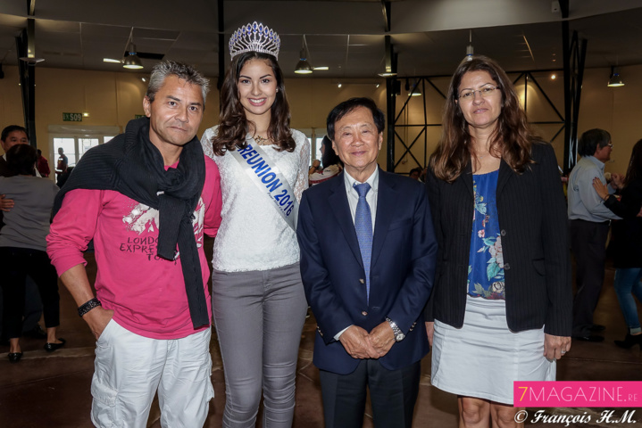 Ambre avec ses parents Ambre avec ses parents