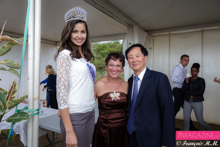 Miss Réunion invitée par André Thien Ah-Koon: Ambre N'guyen accueillie en reine! Miss Réunion invitée par André Thien Ah-Koon: Ambre N'guyen accueillie en reine!