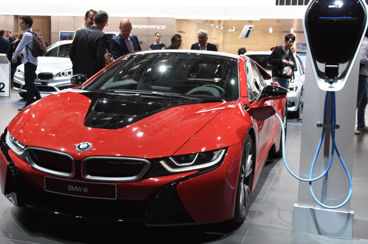 La BMW i8
