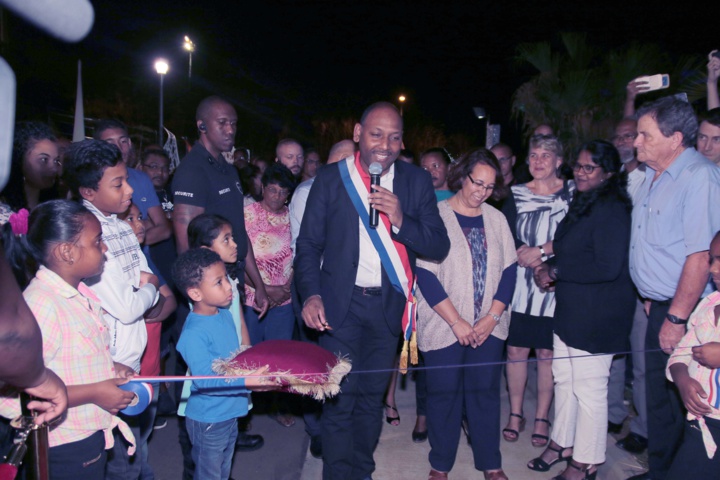 Enfin une piscine à Saint-Leu! Enfin une piscine à Saint-Leu!