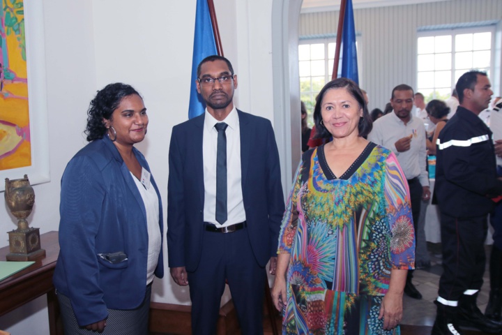 Les membres du cabinet du Préfet