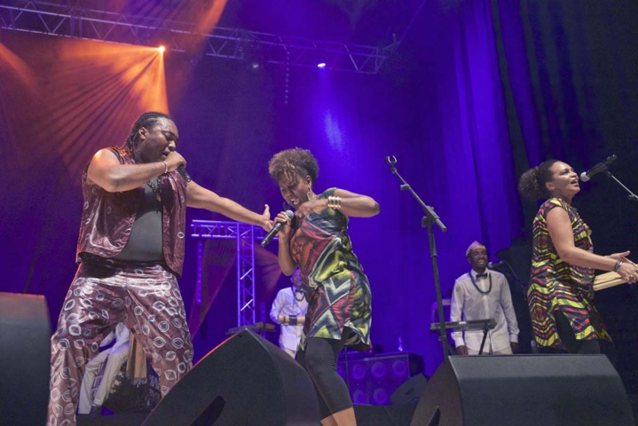 Lindigo, Désiré François et Cassiya: Zanfan Zilwa réunis! Lindigo, Désiré François et Cassiya: Zanfan Zilwa réunis!