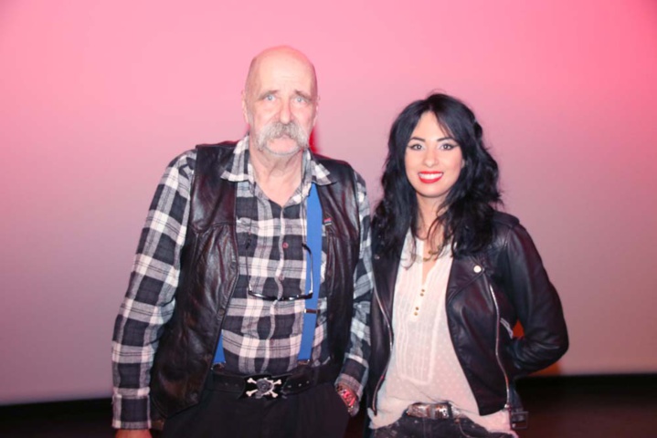 Aurélia avec son père Vincent Mengin qui a réalisé le making off Aurélia avec son père Vincent Mengin qui a réalisé le making off