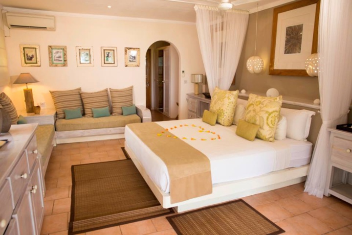 La chambre de L'idian Ocean qui les accueillera durant deux nuits de rêve.. La chambre de L'idian Ocean qui les accueillera durant deux nuits de rêve..