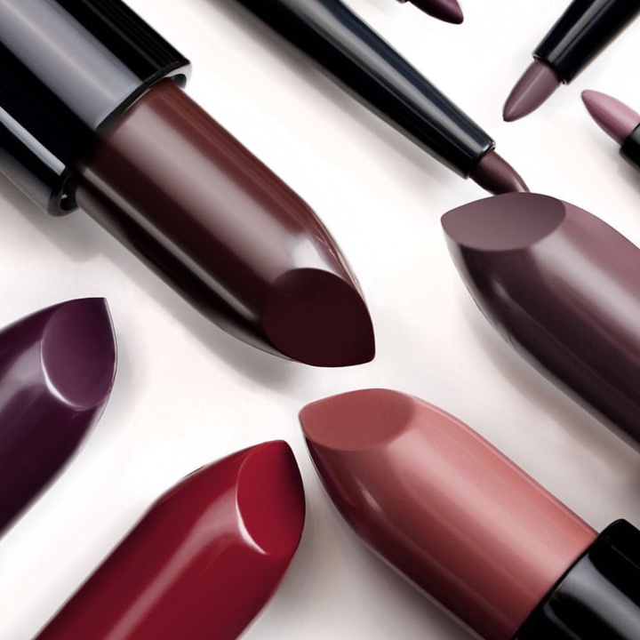 Inglot : la nouvelle marque de cosmétiques qui fait fureur à La Réunion Inglot : la nouvelle marque de cosmétiques qui fait fureur à La Réunion