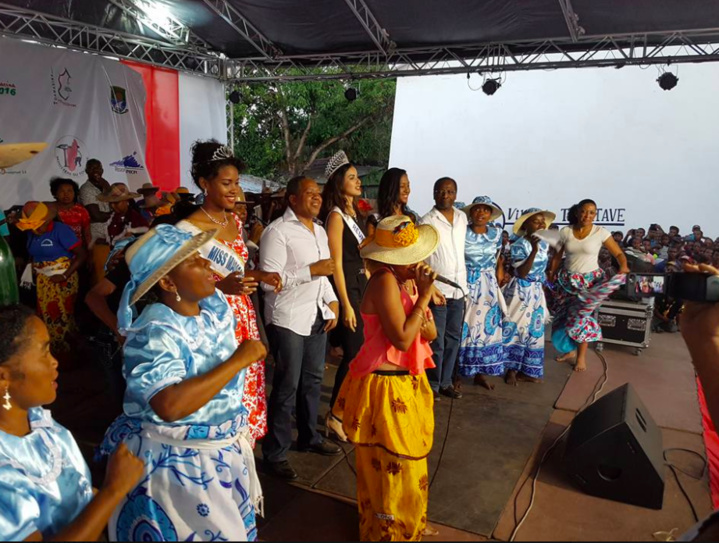 Miss Réunion à la Foire de Tamatave Miss Réunion à la Foire de Tamatave