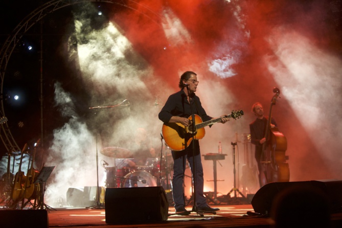 Francis Cabrel en concert, l'indémodable Francis Cabrel en concert, l'indémodable