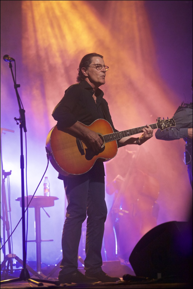Francis Cabrel en concert, l'indémodable Francis Cabrel en concert, l'indémodable