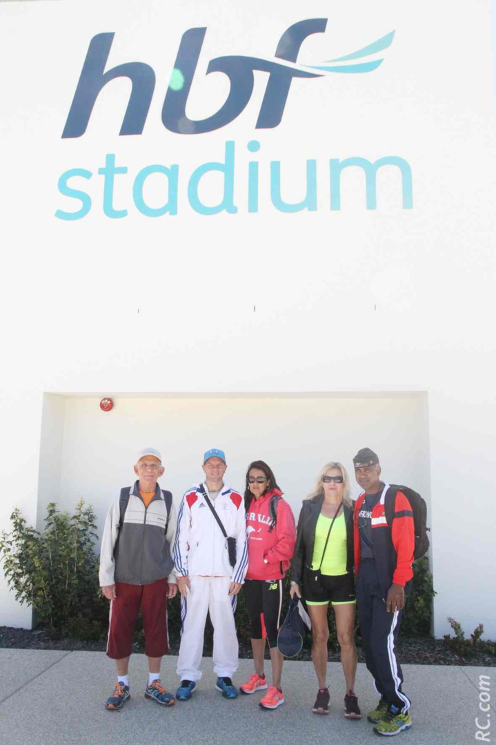 Arrivée au Stadium de Perth pour le retrait des dossards Arrivée au Stadium de Perth pour le retrait des dossards