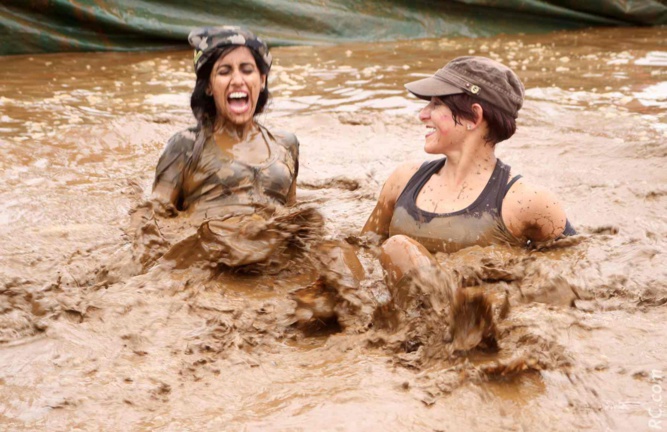 Finalement, dans la boue, on s'éclate!