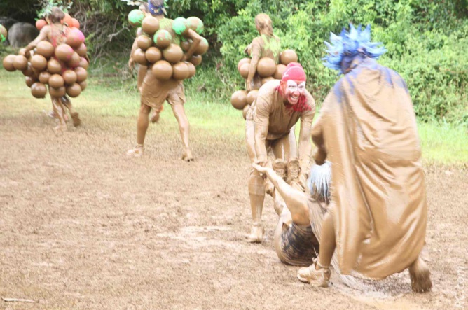 Cela s'appelle traîner quelqu'un dans la boue! Cela s'appelle traîner quelqu'un dans la boue!