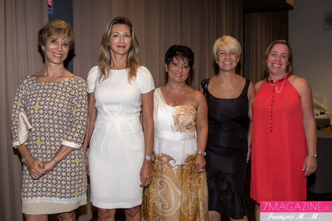 Les jolies femmes de la soirée Les jolies femmes de la soirée