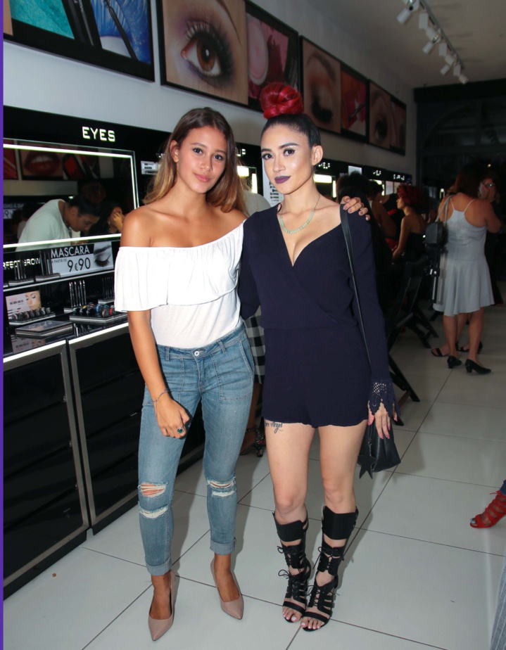 Jade Ghanty et une invitée Jade Ghanty et une invitée