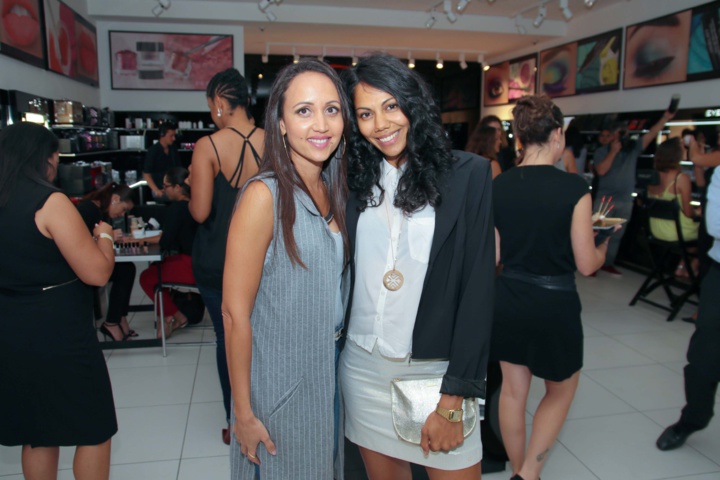 Raissa Sornom-Ai et une amie Raissa Sornom-Ai et une amie