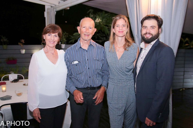 Jacques Loupy et son épouse, Nicolas Lehoucq et son épouse Jacques Loupy et son épouse, Nicolas Lehoucq et son épouse