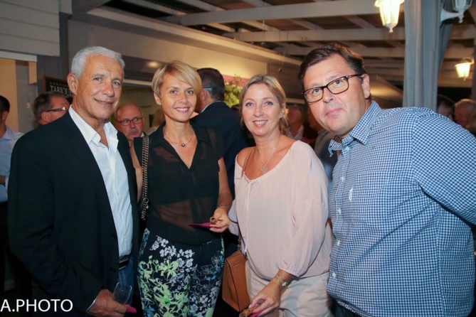 François et Ingrid Caillé, avec Olivier Langlet et son épouse François et Ingrid Caillé, avec Olivier Langlet et son épouse