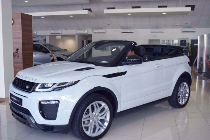 Range Rover Evoque Cabriolet: le ciel, le soleil, la lune et les étoiles…