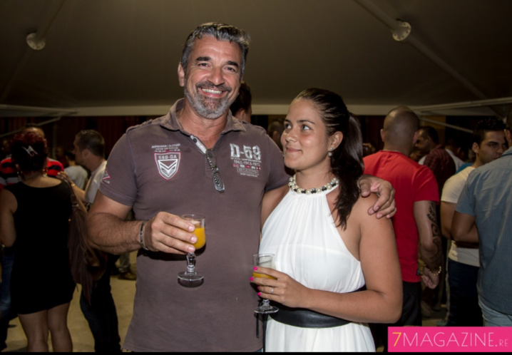 Malik Unia et sa compagne Malik Unia et sa compagne