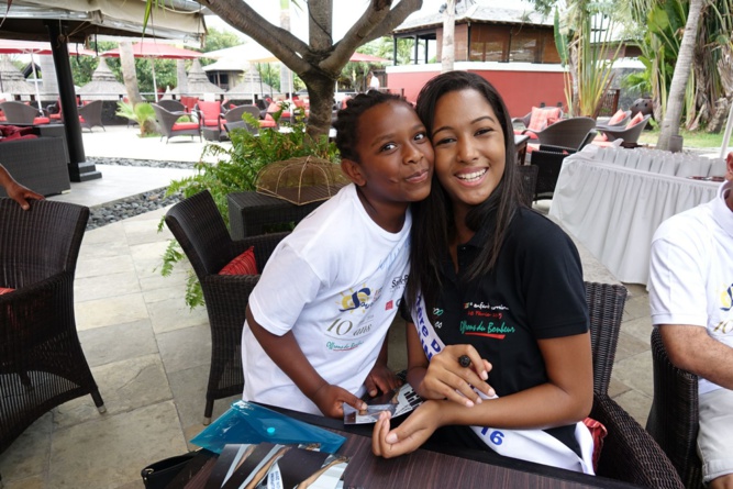 Tapis rouge au Palm pour les marmailles de 1000 sourires Tapis rouge au Palm pour les marmailles de 1000 sourires