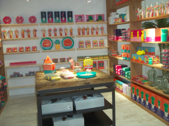 L'univers party time L'univers party time