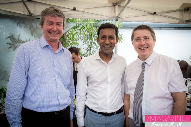 Marcelino Burel passe le témoin à Rémi Amato Marcelino Burel passe le témoin à Rémi Amato