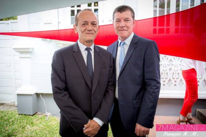 Marcelino Burel passe le témoin à Rémi Amato Marcelino Burel passe le témoin à Rémi Amato