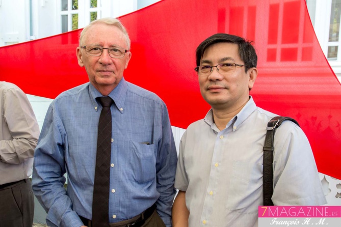 Marcelino Burel passe le témoin à Rémi Amato Marcelino Burel passe le témoin à Rémi Amato