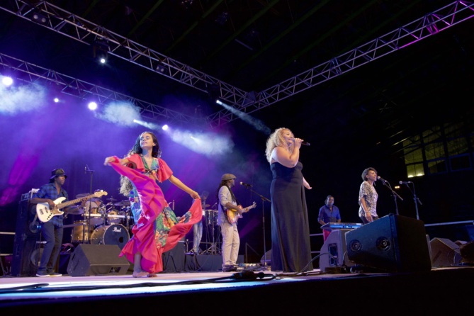 Fiesta mauricienne au Petit Stade de l'Est: oté cousins! Fiesta mauricienne au Petit Stade de l'Est: oté cousins!