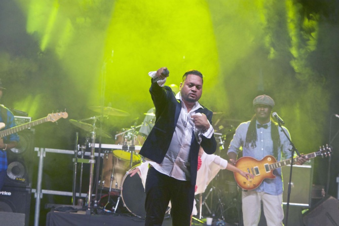 Fiesta mauricienne au Petit Stade de l'Est: oté cousins! Fiesta mauricienne au Petit Stade de l'Est: oté cousins!