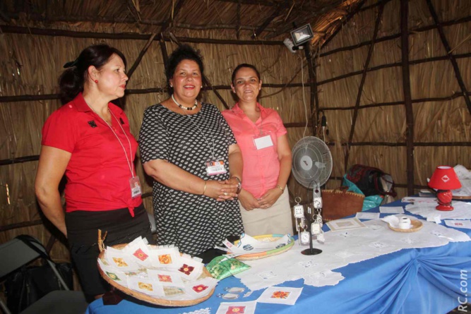 Cilaos et ses broderies Cilaos et ses broderies