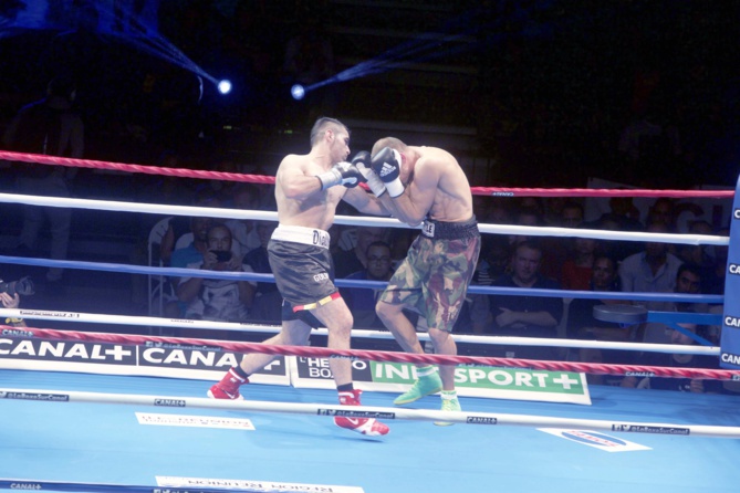 Championnat du monde de boxe: N'Dam écourte le spectacle! Championnat du monde de boxe: N'Dam écourte le spectacle!