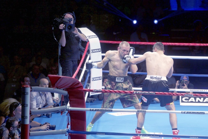 Championnat du monde de boxe: N'Dam écourte le spectacle! Championnat du monde de boxe: N'Dam écourte le spectacle!
