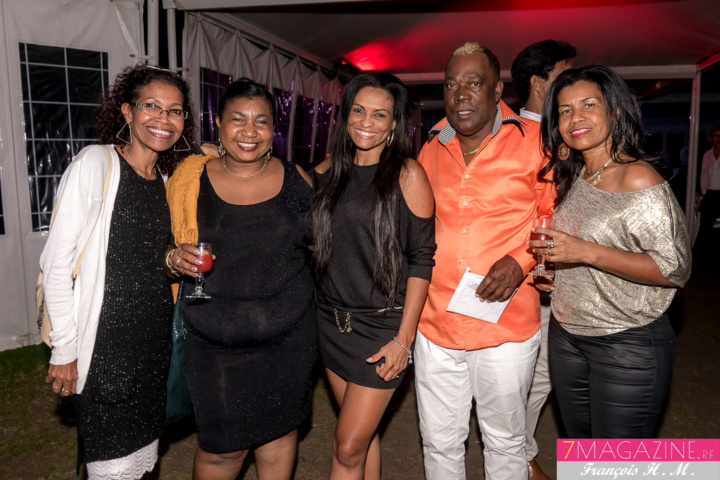 Chantale Ivara, Fabienne Sevaye, la danseuse de Marcelino, Marcelino Chaton, et une invitée Chantale Ivara, Fabienne Sevaye, la danseuse de Marcelino, Marcelino Chaton, et une invitée