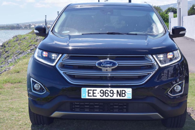 Une grande calandre et un avant imposant!