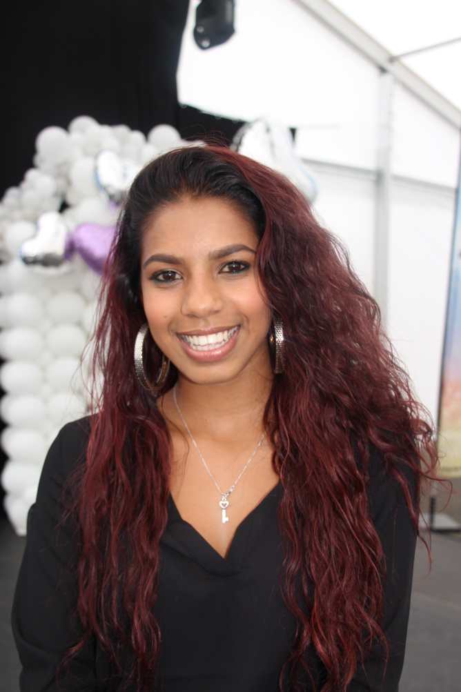 N°1: Tiffany Grondin - 17 ans - 1m52 N°1: Tiffany Grondin - 17 ans - 1m52