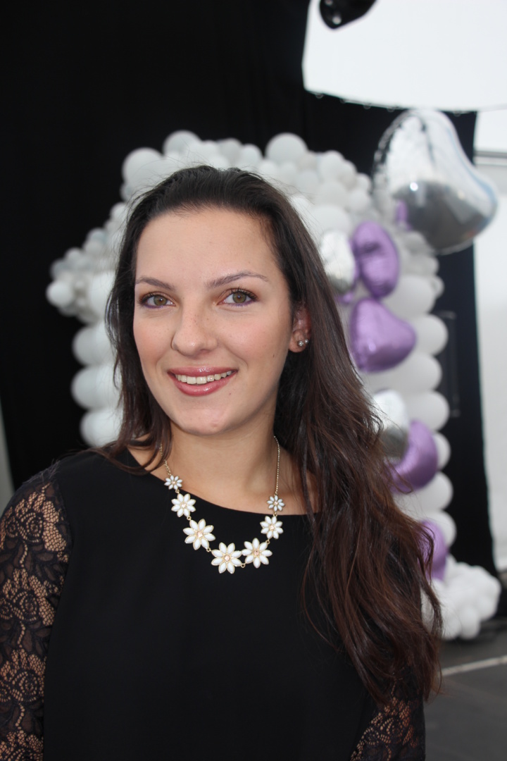 N°6: Kelly Lebeau - 16 ans - 1m61 N°6: Kelly Lebeau - 16 ans - 1m61