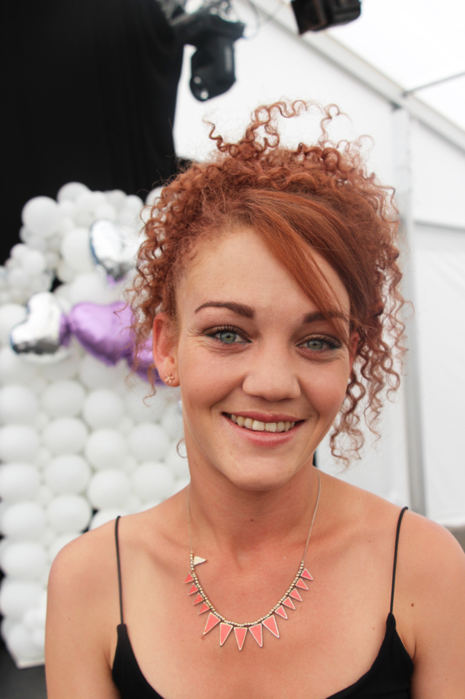 N°9: Léa Huet - 22 ans - 1m70 N°9: Léa Huet - 22 ans - 1m70