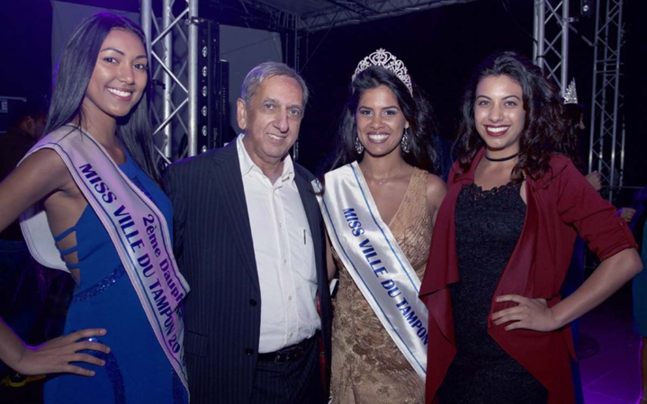 Sandrine Folio, Aziz Patel, Väni Hoarau, Miss Ville du Tampon, et Ludivine Diorio, Miss Plane des Cafres 2013